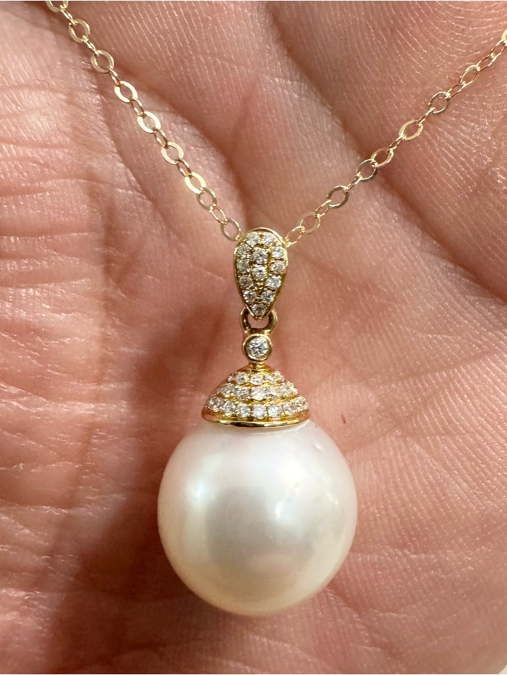 18K Yellow Gold South Sea Pearl and Diamond Pendant